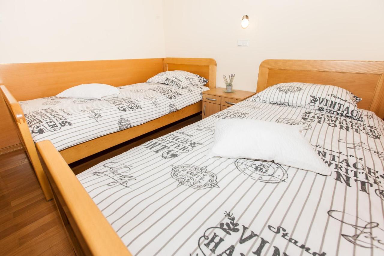 B&B Pansion Vago Malinska Luaran gambar